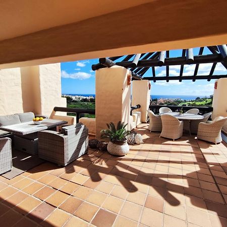 Apartamento 15 First Line Penthouse With Wonderful Seaview Near Duquesa Golf Manilva Andalucia Exterior foto